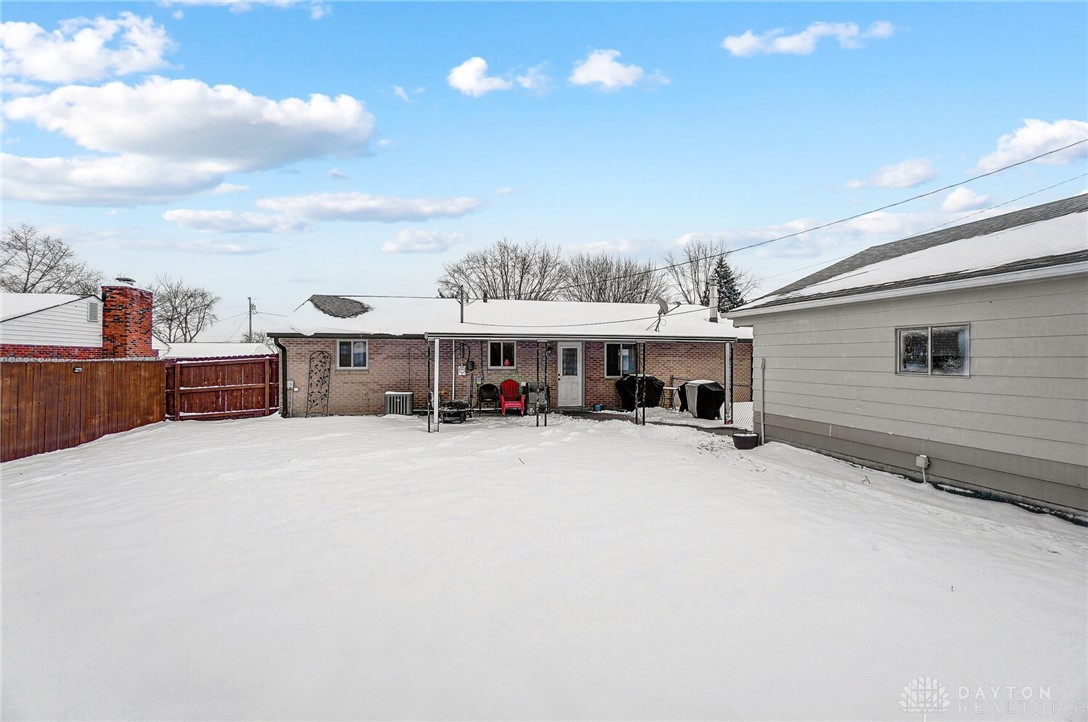 6945 Shellcross Drive, Dayton, Ohio image 31