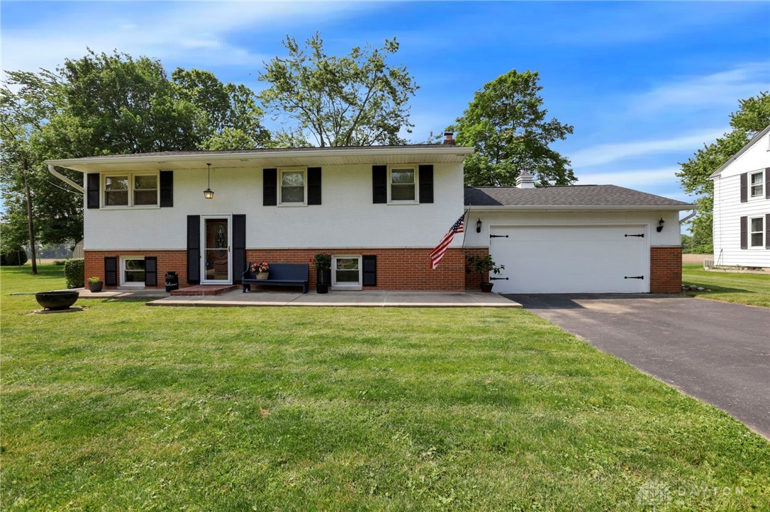 5453 Sims Road, Groveport, Ohio image 1