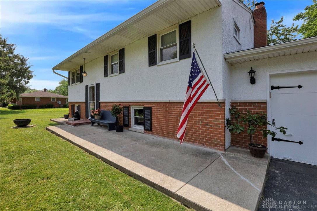 5453 Sims Road, Groveport, Ohio image 3