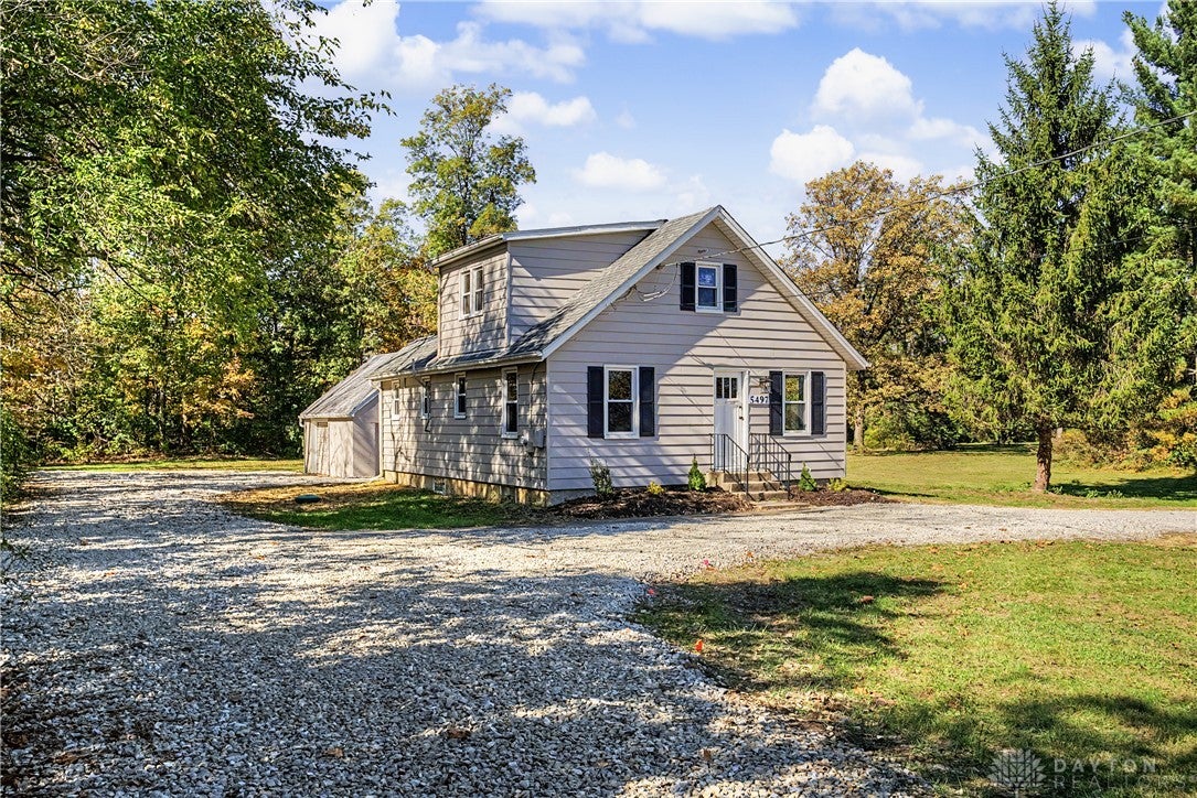 5497 Oakes Road