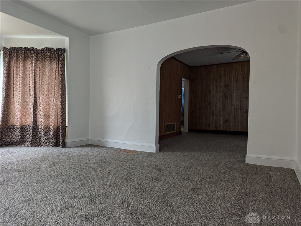 2236 Sunset Avenue, Springfield, Ohio image 5