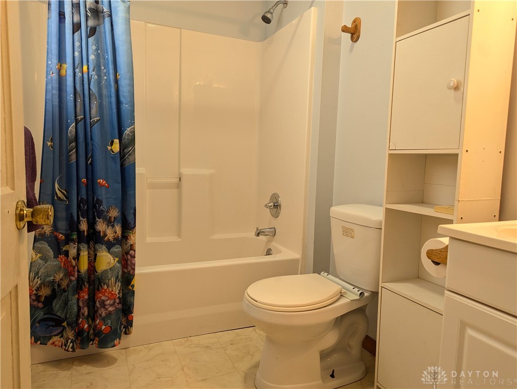 2236 Sunset Avenue, Springfield, Ohio image 16