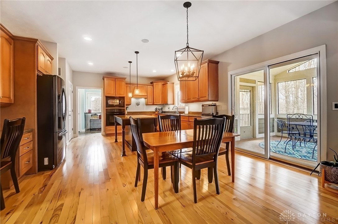 7149 Sheffield Way, Waynesville, Ohio image 13