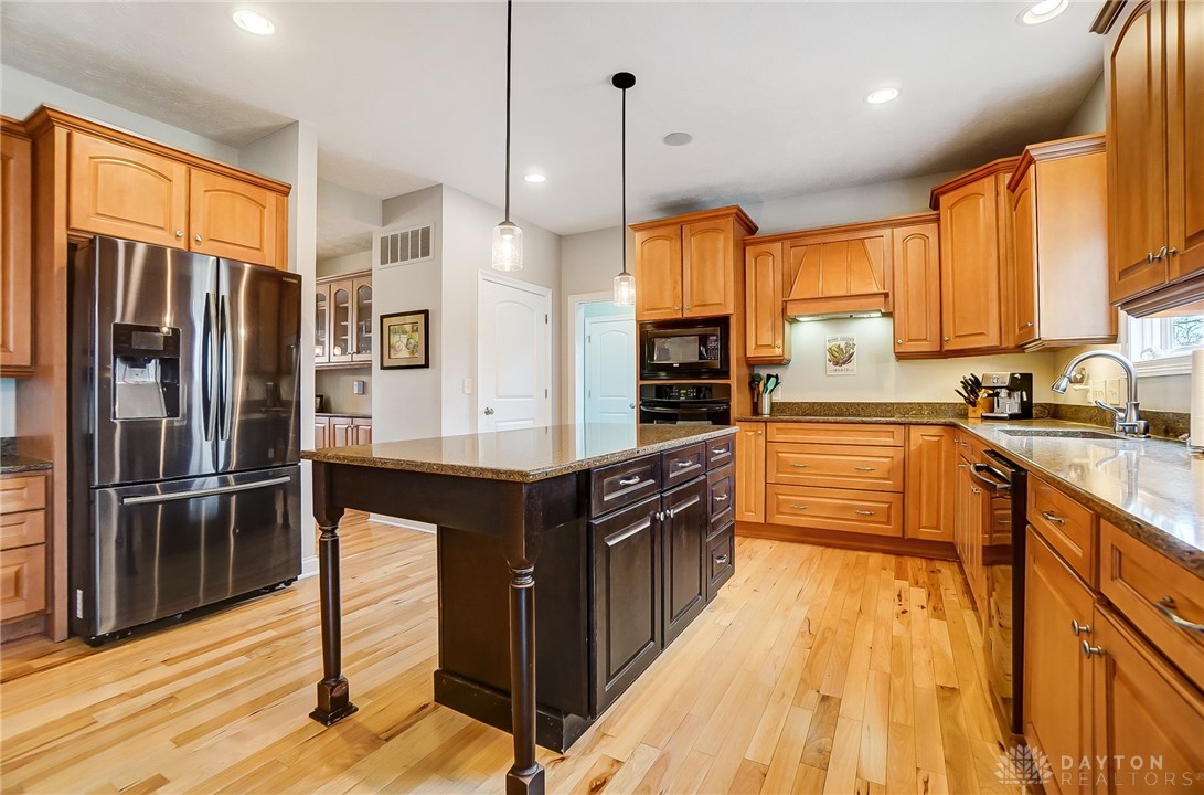 7149 Sheffield Way, Waynesville, Ohio image 21