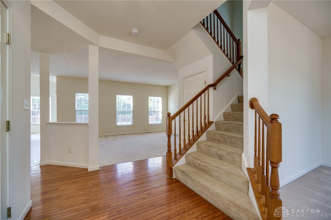 Beavercreek, Ohio 45431, United States, 4 Bedrooms Bedrooms, ,3 BathroomsBathrooms,Residential,Pending,210153