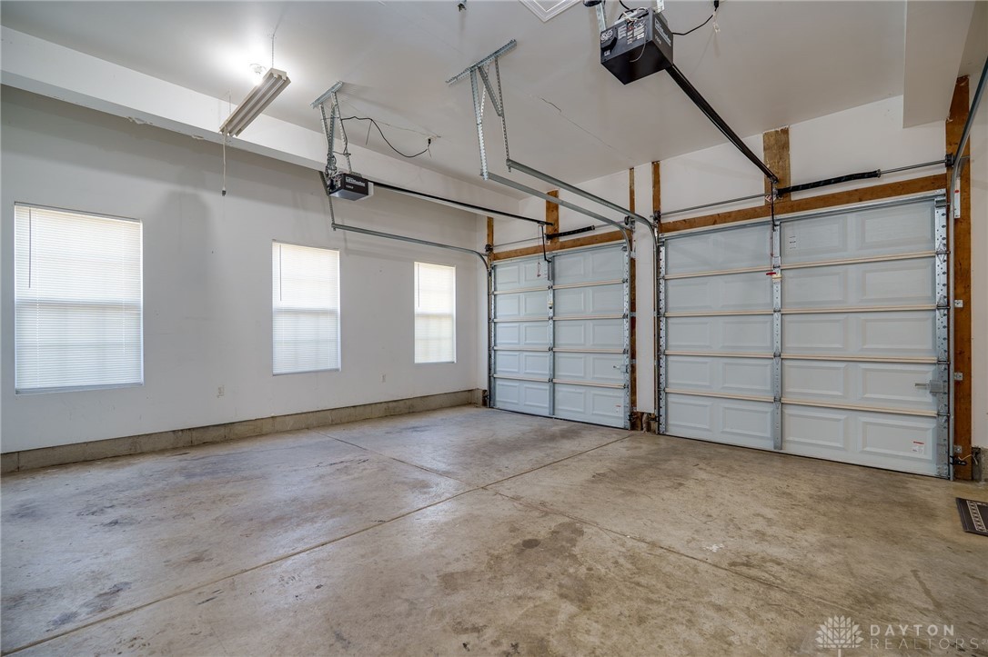 Beavercreek, Ohio 45431, United States, 4 Bedrooms Bedrooms, ,3 BathroomsBathrooms,Residential,Pending,210153