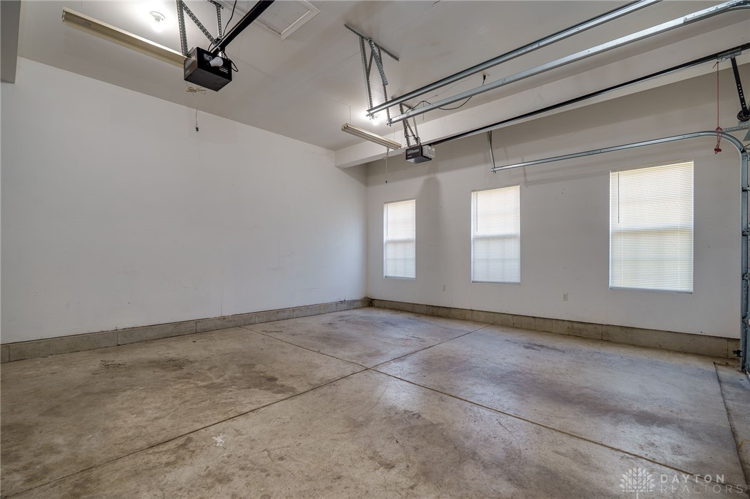 Beavercreek, Ohio 45431, United States, 4 Bedrooms Bedrooms, ,3 BathroomsBathrooms,Residential,Pending,210153