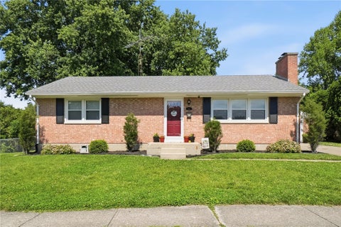 Homes For Sale - 4267 Helena Drive<br/> Springfield, OH 45503