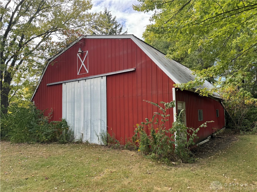 8866 Bellefontaine Road, New Carlisle, Ohio image 8