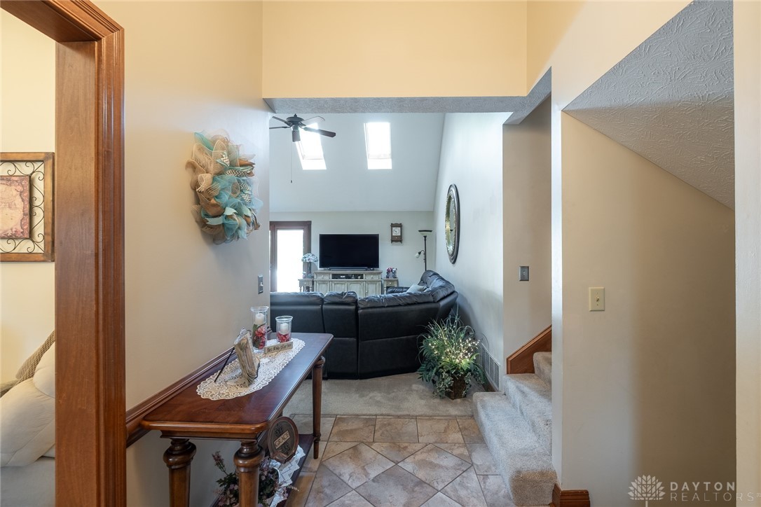 239 Catalpa Court, Beavercreek, Ohio image 8