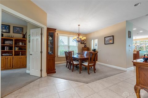 Tiny photo for 981 Eagle Run Drive, Centerville, OH 45458 (MLS # 946146)
