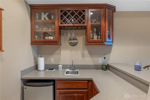 Tiny photo for 981 Eagle Run Drive, Centerville, OH 45458 (MLS # 946146)