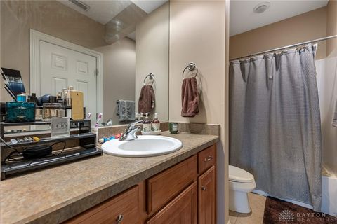 Tiny photo for 981 Eagle Run Drive, Centerville, OH 45458 (MLS # 946146)
