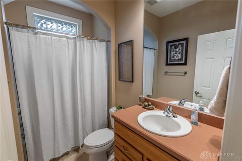 Tiny photo for 981 Eagle Run Drive, Centerville, OH 45458 (MLS # 946146)