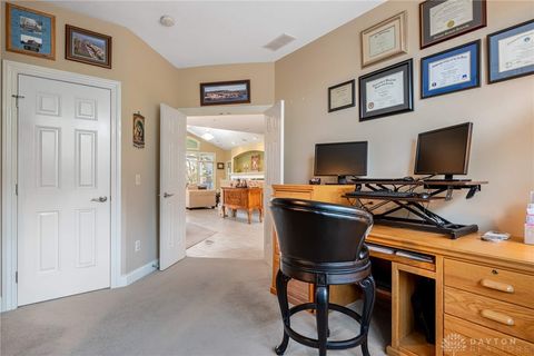 Tiny photo for 981 Eagle Run Drive, Centerville, OH 45458 (MLS # 946146)