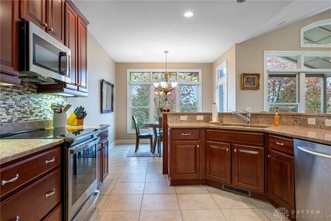 Tiny photo for 981 Eagle Run Drive, Centerville, OH 45458 (MLS # 946146)