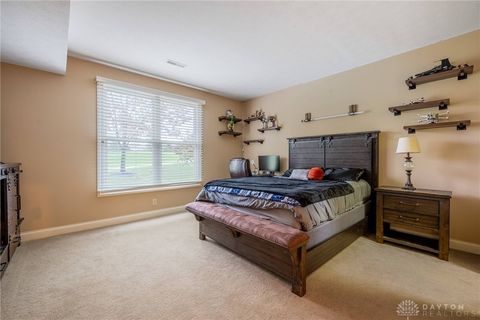 Tiny photo for 981 Eagle Run Drive, Centerville, OH 45458 (MLS # 946146)