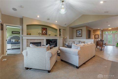 Tiny photo for 981 Eagle Run Drive, Centerville, OH 45458 (MLS # 946146)