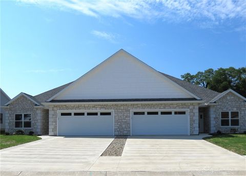 Photo of 963 Winter Ridge Drive, Sidney, OH 45365 (MLS # 925862)