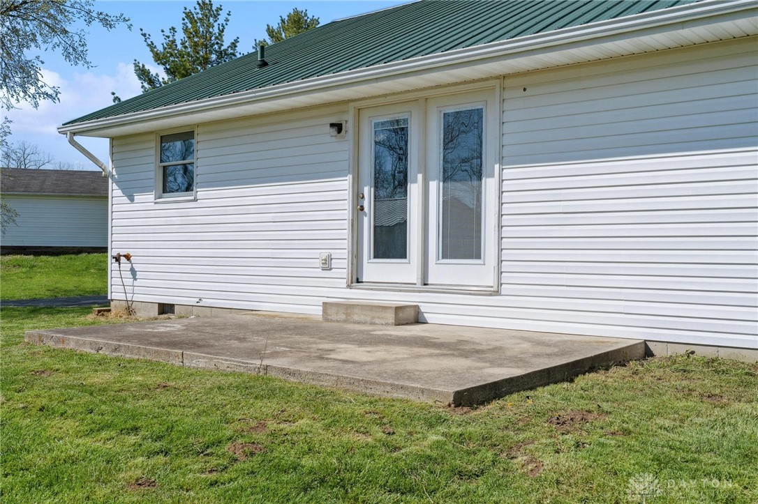 569 Leslie Drive, Wilmington, Ohio image 9