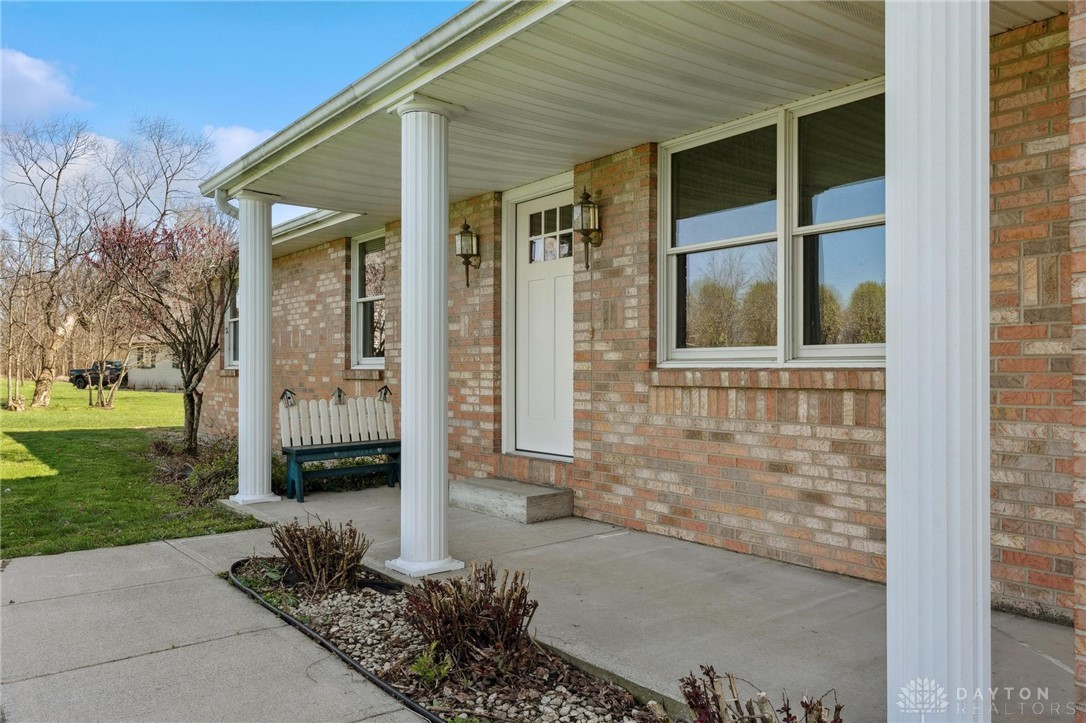 569 Leslie Drive, Wilmington, Ohio image 11