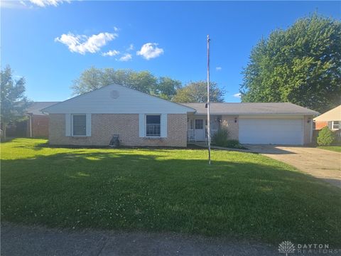 Photo of 408 Little League Drive, Eaton, OH 45320 (MLS # 959019)