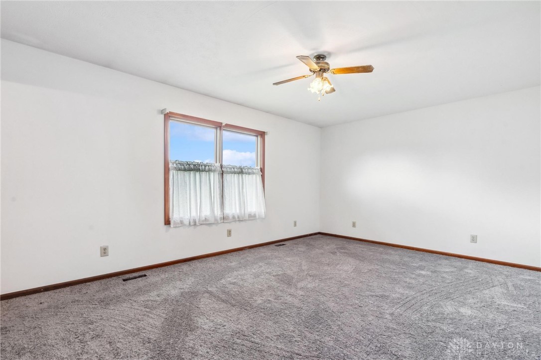 1400 Woodside Drive, Wilmington, Ohio image 24