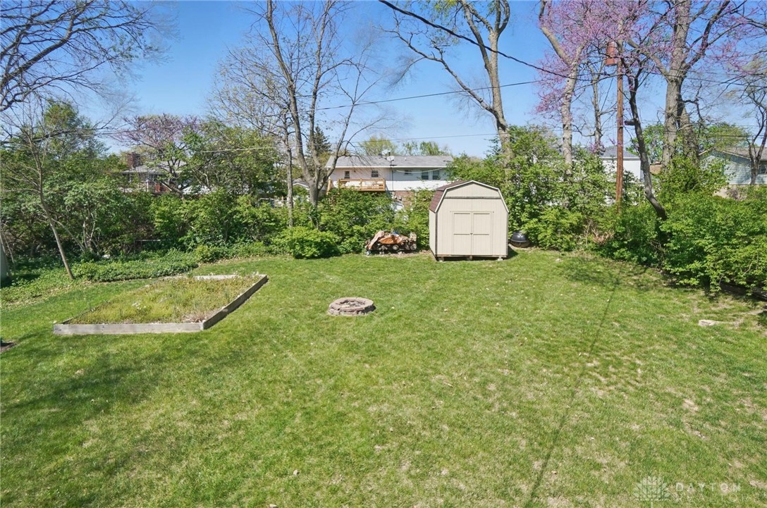 4927 Pepperwood Drive, Dayton, Ohio image 38