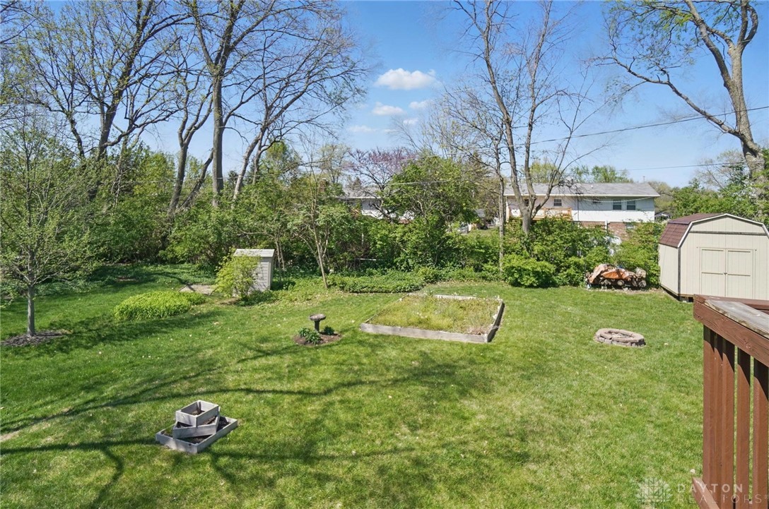 4927 Pepperwood Drive, Dayton, Ohio image 37