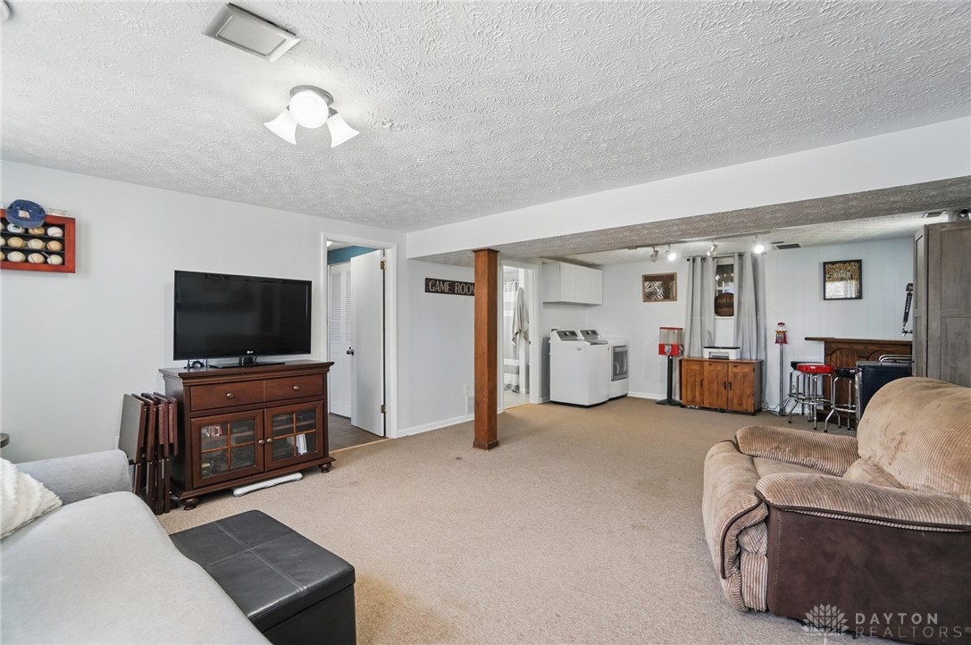4927 Pepperwood Drive, Dayton, Ohio image 28