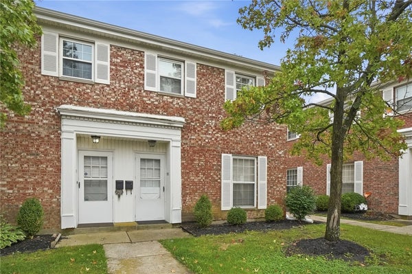 791 CLARERIDGE LN, CENTERVILLE, OH 45458 - Image 3290eb054b38bbdf2da99f382e572e39/697358166