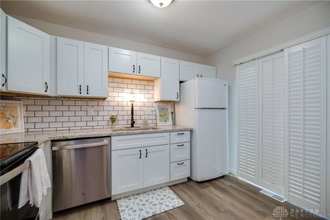 Tiny photo for 62 Twin Lakes Drive, Fairfield, OH 45014 (MLS # 945224)