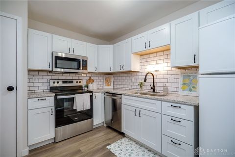 Tiny photo for 62 Twin Lakes Drive, Fairfield, OH 45014 (MLS # 945224)