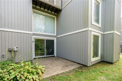 Tiny photo for 62 Twin Lakes Drive, Fairfield, OH 45014 (MLS # 945224)