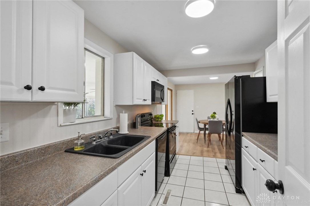700 Peach Orchard Drive, Dayton, Ohio image 16