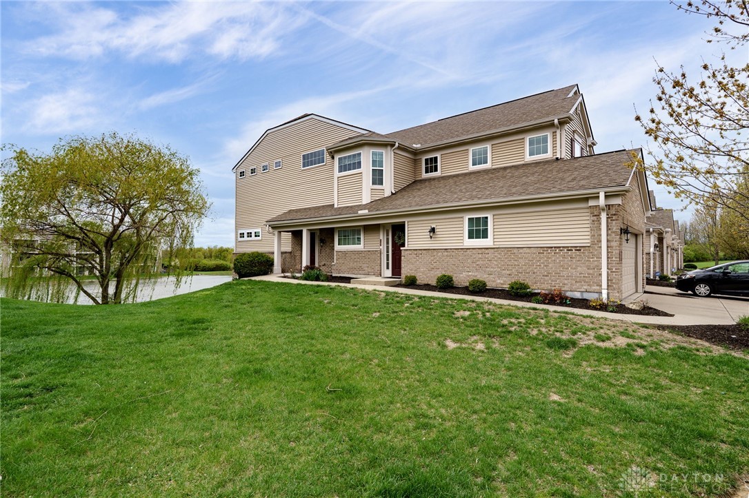 1103 Heritage Green Drive, Monroe, Ohio image 4