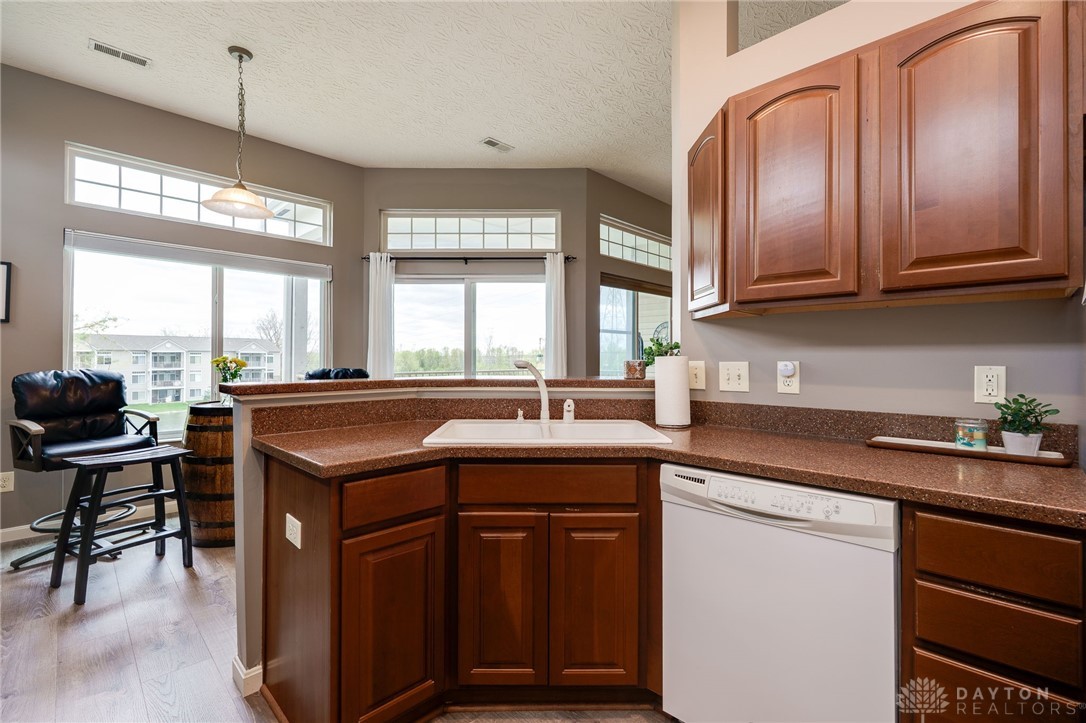 1103 Heritage Green Drive, Monroe, Ohio image 18
