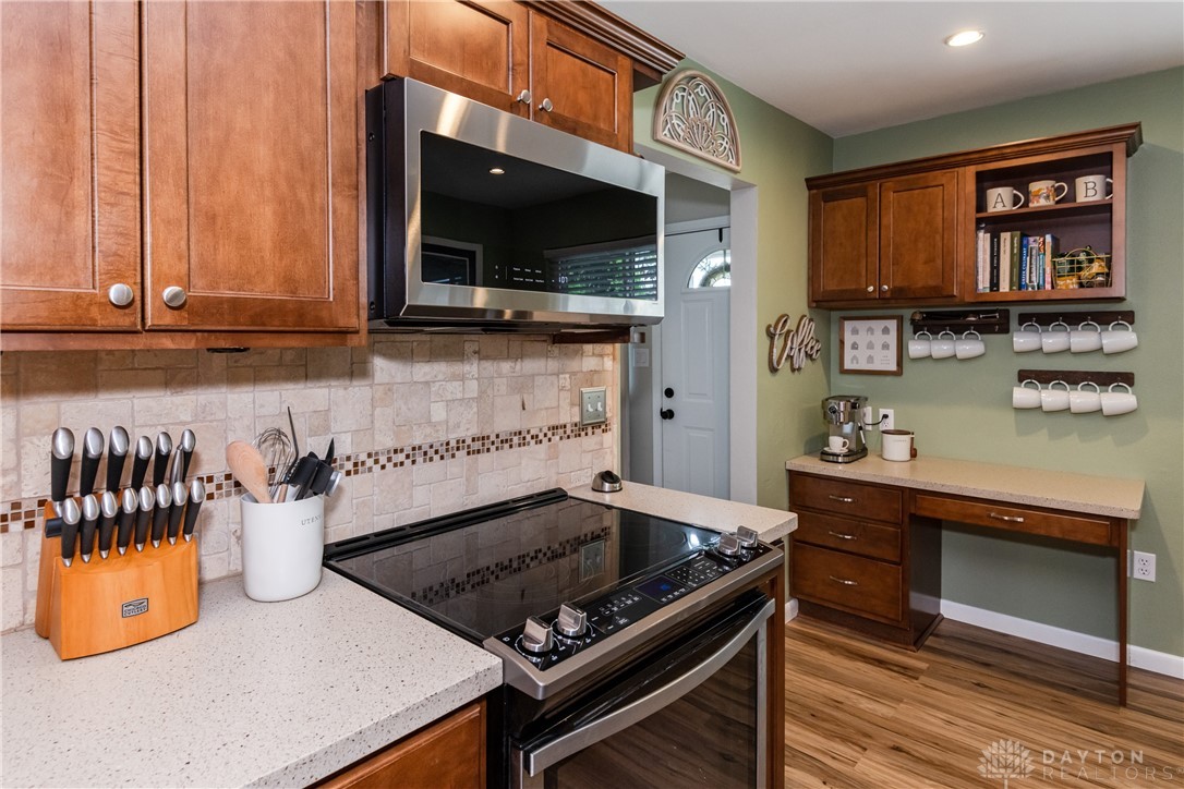 913 Thelma Drive, Miamisburg, Ohio image 16