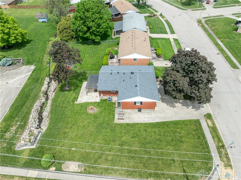 913 Thelma Drive, Miamisburg, Ohio image 48
