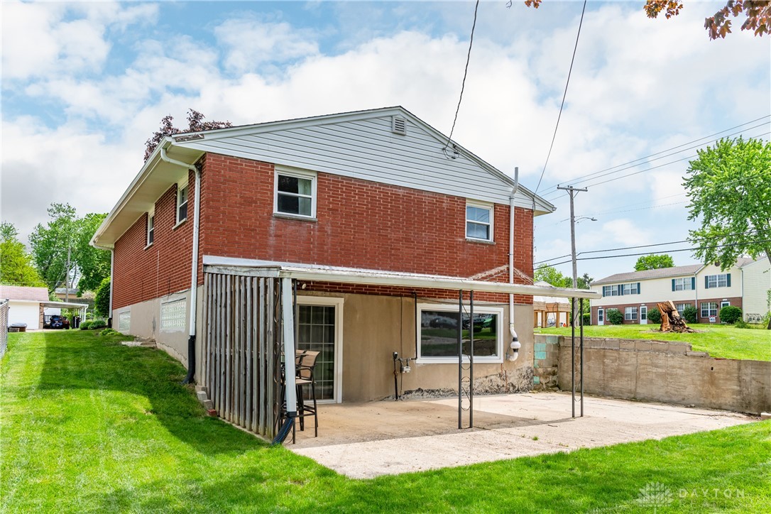 913 Thelma Drive, Miamisburg, Ohio image 39