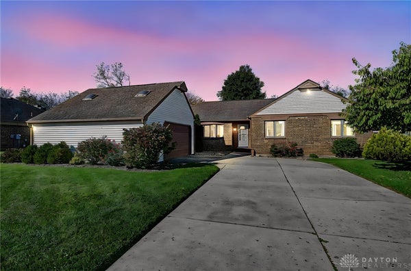 251 OVERLAND TRL, MIAMISBURG, OH 45342 - Image 33c797b46bae847c57ddeb7b712eeeb7/409502142