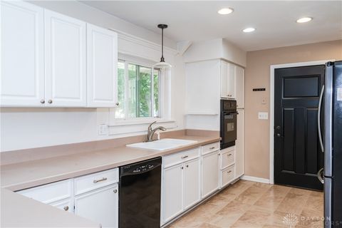 Tiny photo for 85 Poinciana Drive, Dayton, OH 45459 (MLS # 945159)