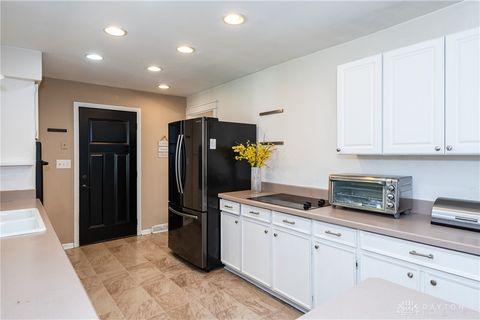 Tiny photo for 85 Poinciana Drive, Dayton, OH 45459 (MLS # 945159)