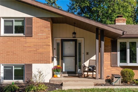 Tiny photo for 85 Poinciana Drive, Dayton, OH 45459 (MLS # 945159)