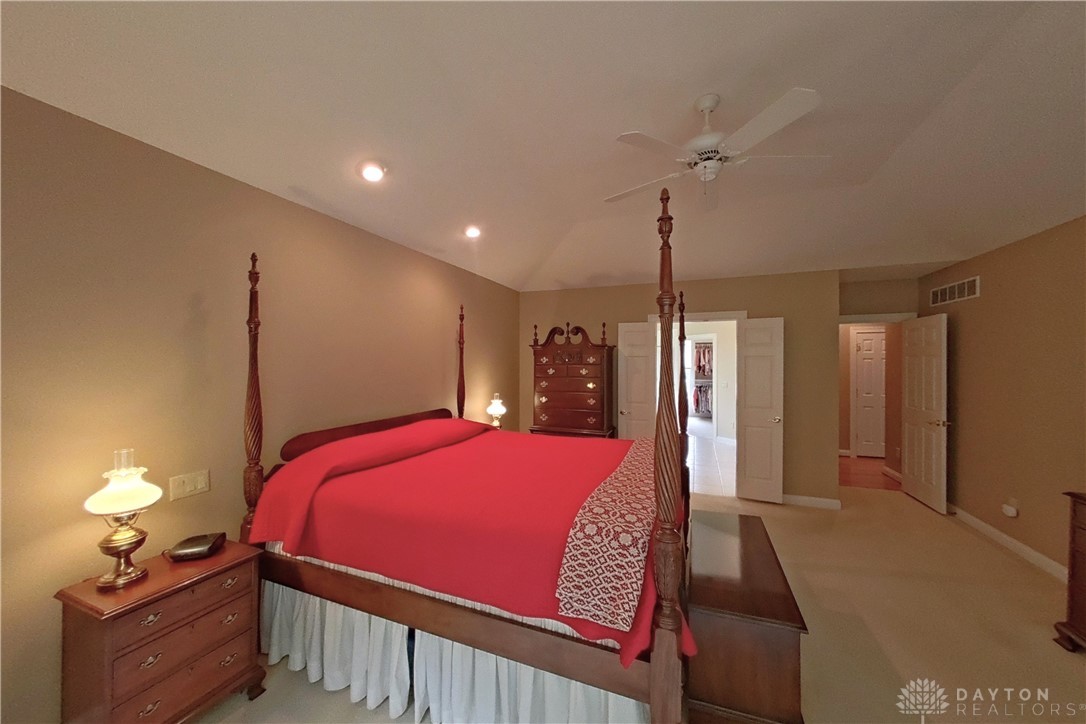 4397 Southridge Drive, Mason, Ohio image 44