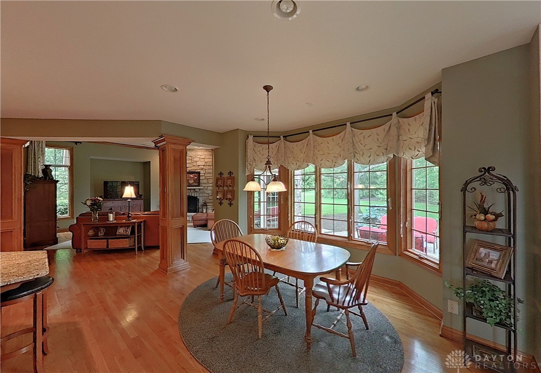 4397 Southridge Drive, Mason, Ohio image 8