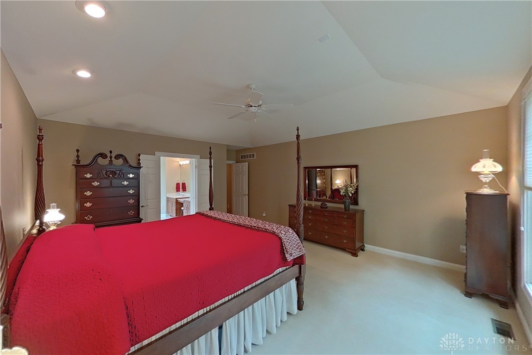 4397 Southridge Drive, Mason, Ohio image 41