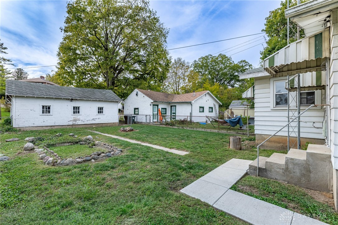 Dayton, Ohio 45405, United States, 3 Bedrooms Bedrooms, ,1 BathroomBathrooms,Residential,Active,238144