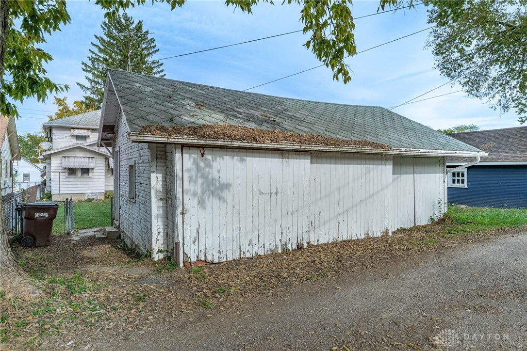 Dayton, Ohio 45405, United States, 3 Bedrooms Bedrooms, ,1 BathroomBathrooms,Residential,Active,238144