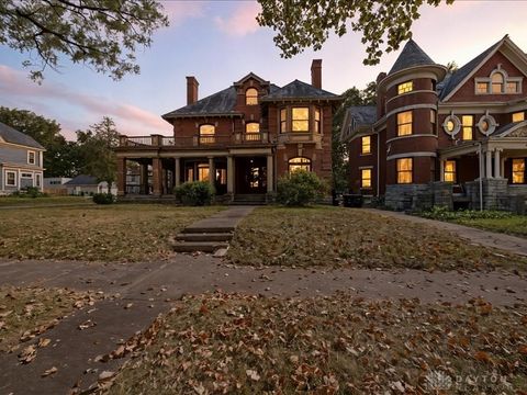 Photo of 1000 W Grand Avenue, Dayton, OH 45402 (MLS # 944177)